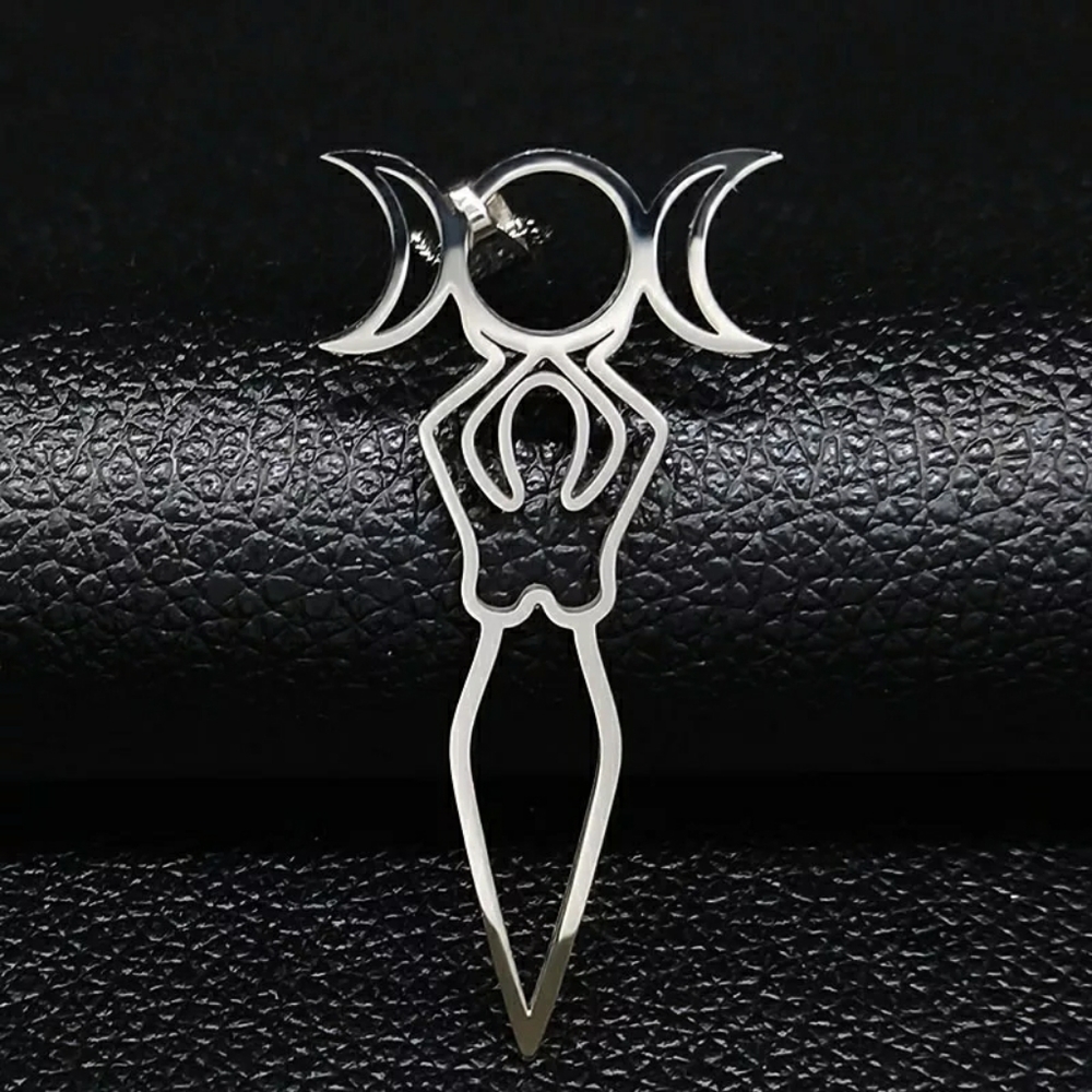 FINAL PRICE DROP ONLY 1 LEFT Triple Moon Goddess Pendant Necklace